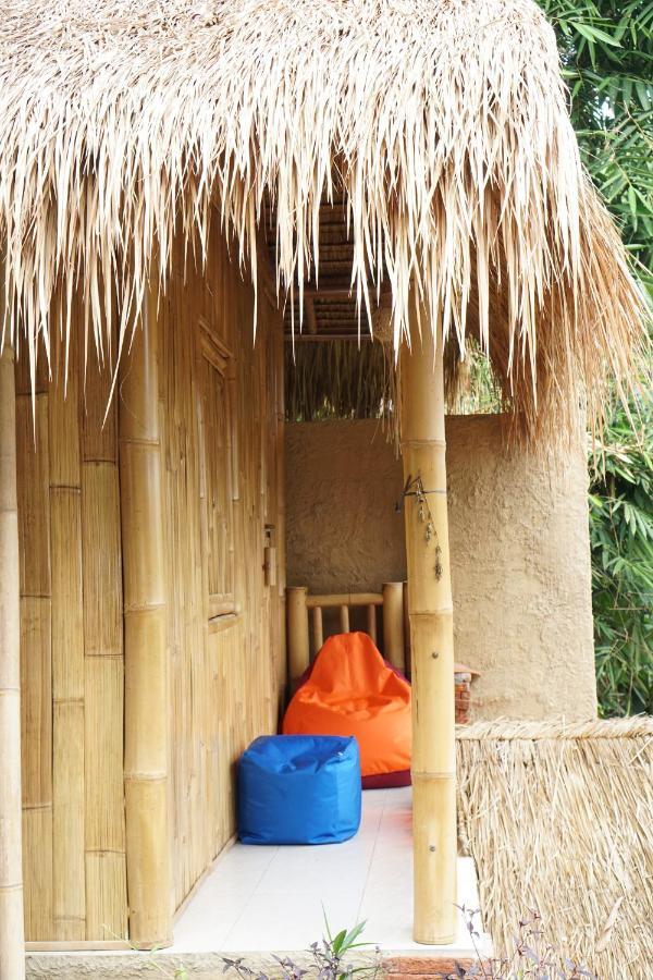 Bali Bamboo Jungle Huts And Hostel Tampaksiring Bagian luar foto